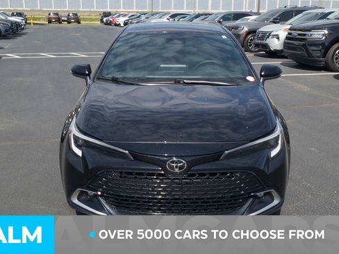 Used 2025 Toyota Corolla XSE FWD image 3