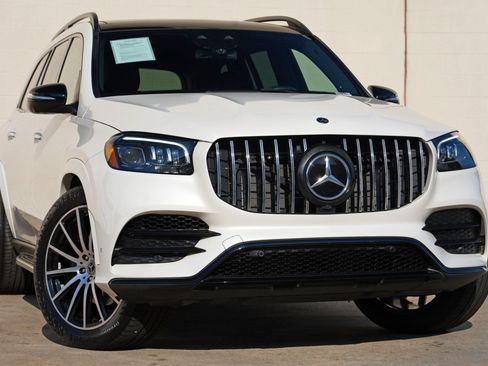 Used 2022 Mercedes-Benz GLS 580 4MATIC image 4