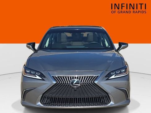 Used 2021 Lexus ES 350 w/ Accessory Package 2 FWD image 2