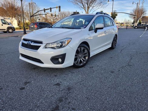 Used 2012 Subaru Impreza 2.0i Sport Premium image 4