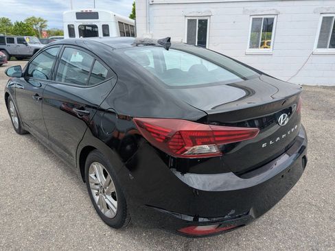 Used 2019 Hyundai Elantra Value Edition w/ Cargo Package FWD image 5