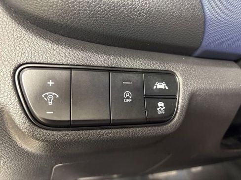 Used 2023 Kia Seltos Nightfall Edition AWD/4WD image 32