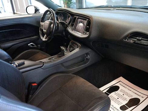 Used 2020 Dodge Challenger GT w/ Plus Package RWD image 43