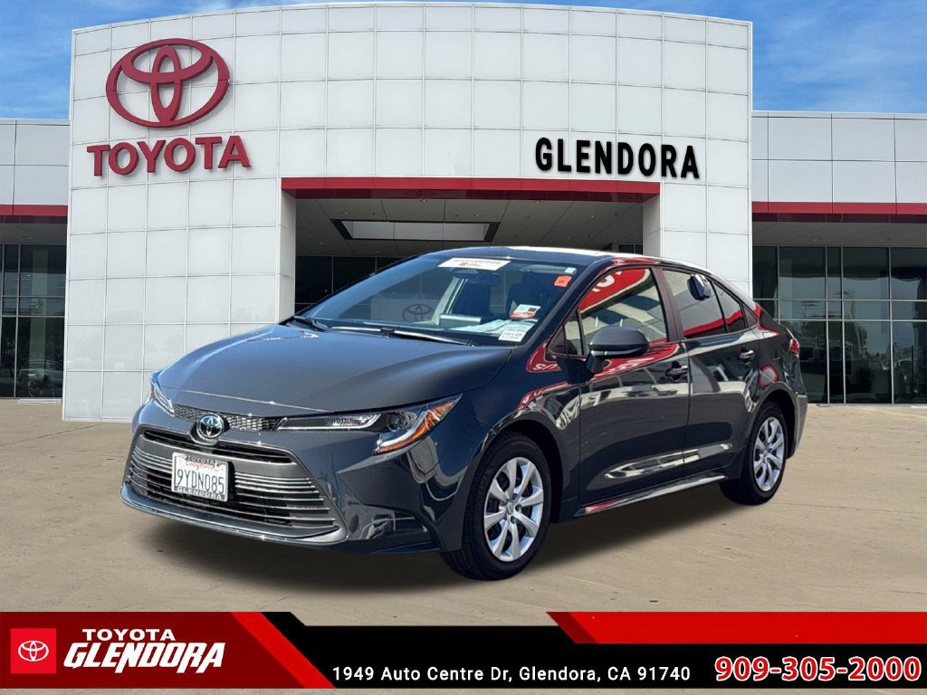 Certified 2026 Toyota Corolla LE FWD image 5
