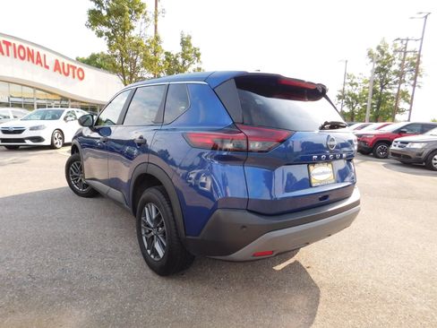 Used 2023 Nissan Rogue S FWD image 7
