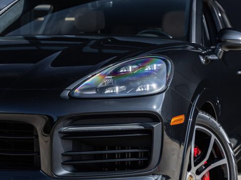 Certified 2023 Porsche Cayenne GTS AWD/4WD image 16