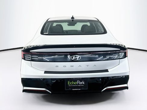 Used 2025 Hyundai Sonata SEL FWD image 7