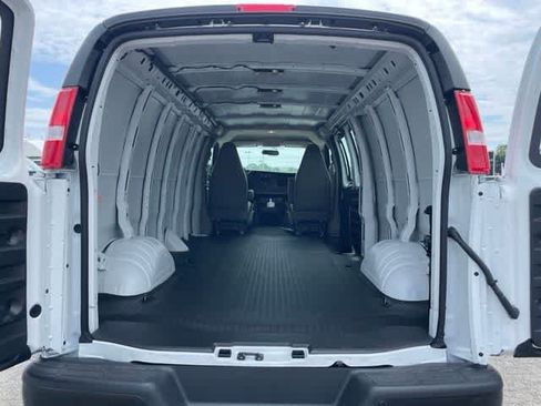 New 2026 Chevrolet Express 3500 Extended w/ Driver Convenience Package RWD image 10