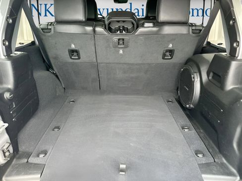 Used 2020 Jeep Wrangler Unlimited Sahara w/ Uconnect 4C Nav & Sound Group image 8