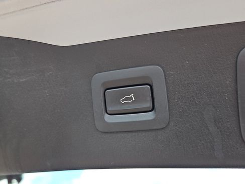Used 2018 MAZDA CX-5 Touring w/ Preferred Equipment Package AWD/4WD image 31