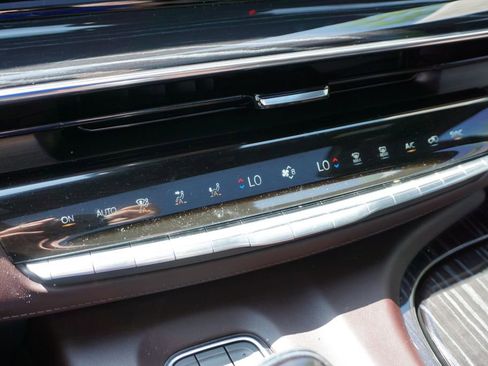 Used 2023 Cadillac Escalade V w/ LPO, Floor Liner Package image 39