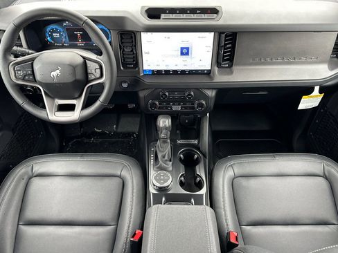 New 2026 Ford Bronco Big Bend w/ Black Diamond Package AWD/4WD image 10