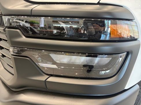 New 2026 RAM 2500 Tradesman AWD/4WD image 9