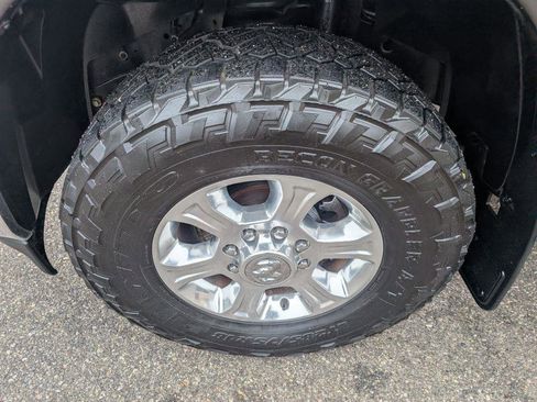 Used 2021 RAM 3500 Big Horn w/ Level 2 Equipment Group AWD/4WD image 9