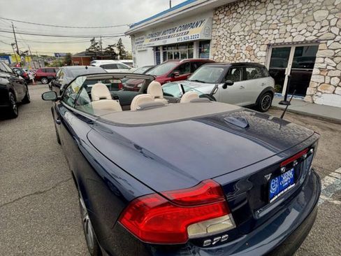 Used 2012 Volvo C70 T5 FWD image 12