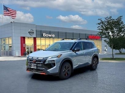 Used 2025 Nissan Rogue SV