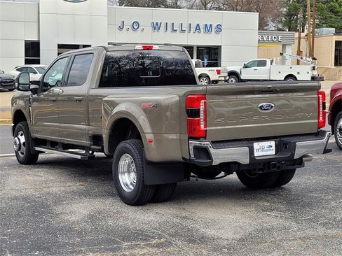 New 2026 Ford F350 Lariat w/ FX4 Off-Road Package image 3