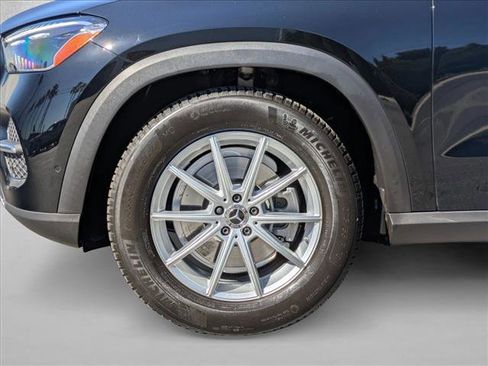 Certified 2025 Mercedes-Benz GLE 350 4MATIC image 26