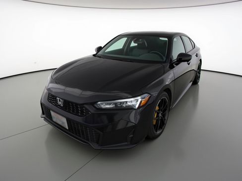 Used 2025 Honda Civic Sport image 3