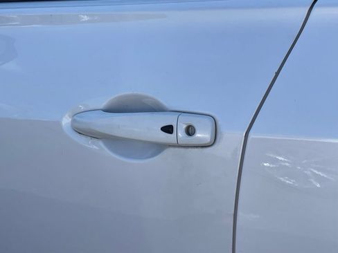 Certified 2023 Nissan Kicks SR w/ SR Premium Package FWD image 23