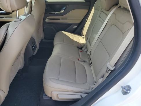 Used 2020 Lincoln Corsair Reserve w/ Appearance Package FWD image 22