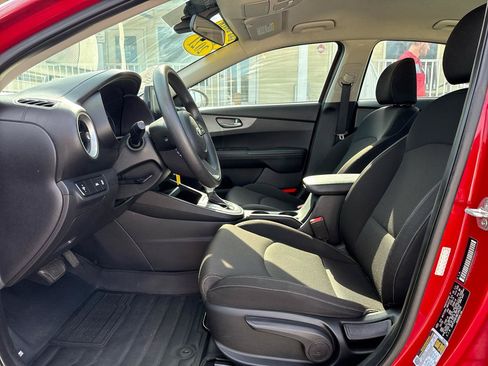 Used 2021 Kia Forte LXS FWD image 26