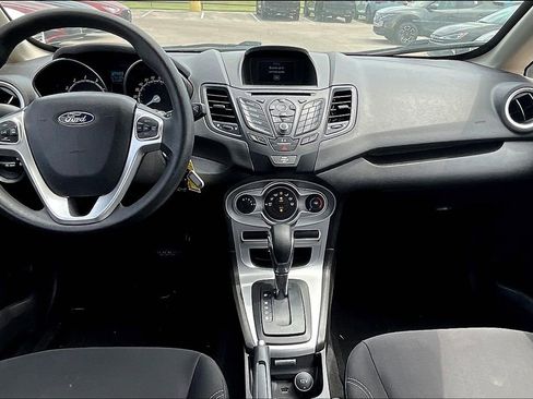Used 2019 Ford Fiesta SE image 14