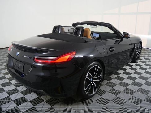 Used 2023 BMW Z4 sDrive30i w/ Premium Package RWD image 4