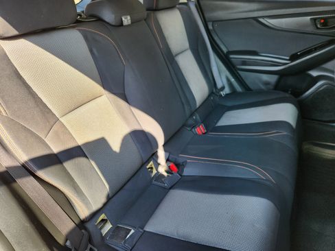 Used 2018 Subaru Crosstrek 2.0i Premium AWD/4WD image 16