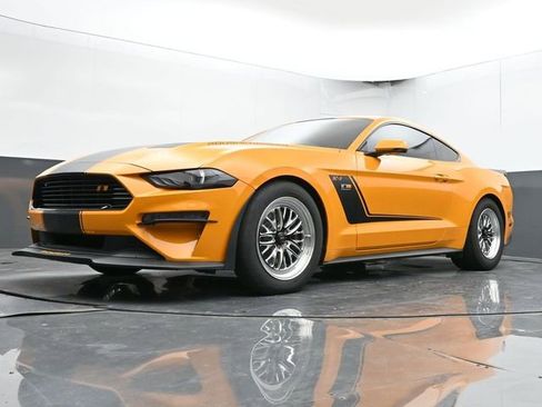 Used 2019 Ford Mustang GT Premium w/ GT Performance Package image 41