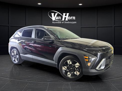 Certified 2025 Hyundai Kona SEL FWD image 1