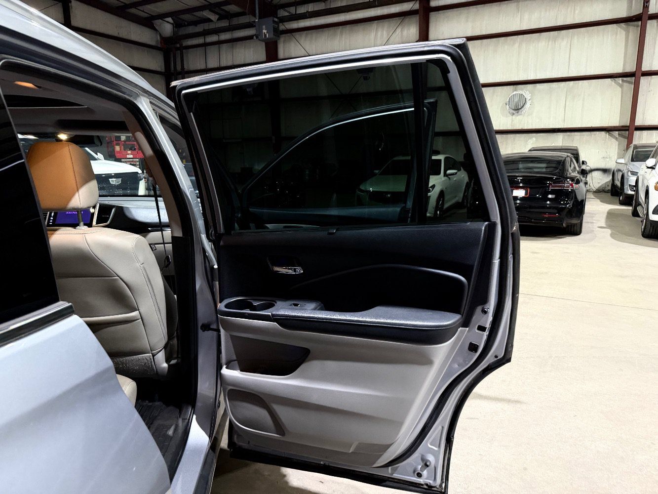 Used 2018 Honda Pilot Elite image 20