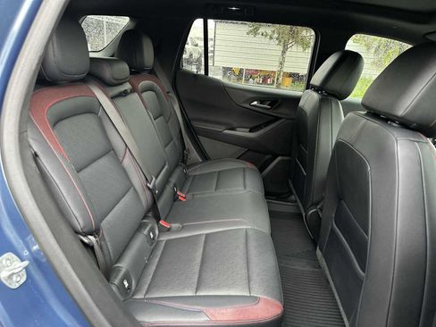 Certified 2025 Chevrolet Equinox RS w/ Safety and Technology Package FWD image 18