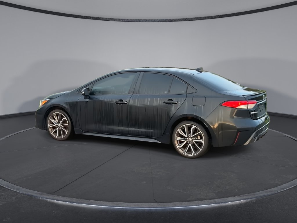Used 2022 Toyota Corolla SE w/ SE Premium Package FWD image 6
