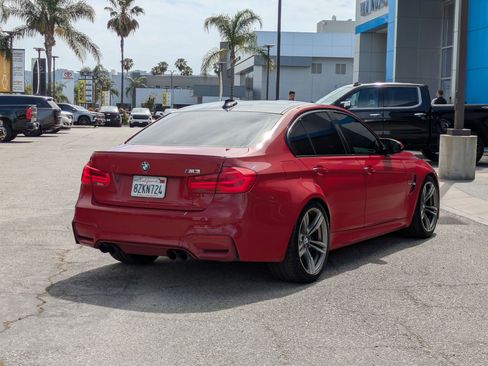 Used 2018 BMW M3 RWD image 5
