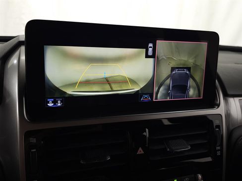 Certified 2022 Lexus GX 460 Luxury w/ Sport Design Package image 29