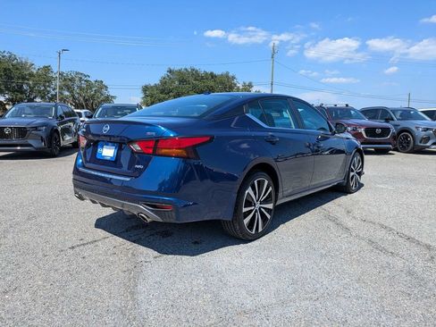 Used 2020 Nissan Altima 2.5 SR w/ Premium Package AWD/4WD image 4