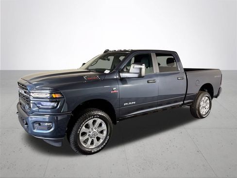 New 2026 RAM 2500 Big Horn AWD/4WD image 2