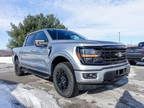 New 2025 Ford F150 XLT w/ Equipment Group 302A MID image 29