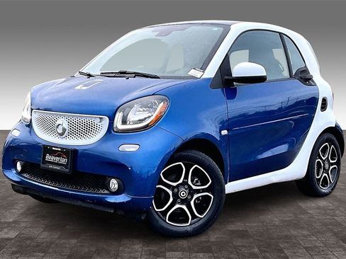 Used 2016 smart fortwo Prime image 2