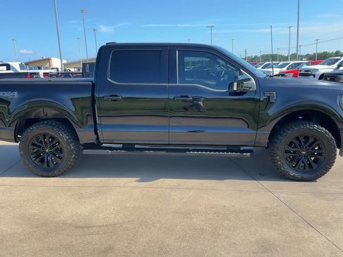 Used 2025 Ford F150 Lariat w/ Equipment Group 502A High AWD/4WD image 2