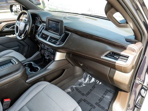 Used 2023 Chevrolet Tahoe LS RWD image 9