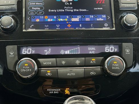 Used 2020 Nissan Rogue Sport SV w/ All-Weather Package image 10