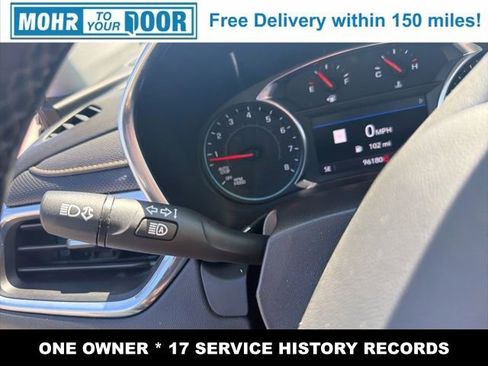 Used 2023 Chevrolet Equinox Premier AWD/4WD image 17