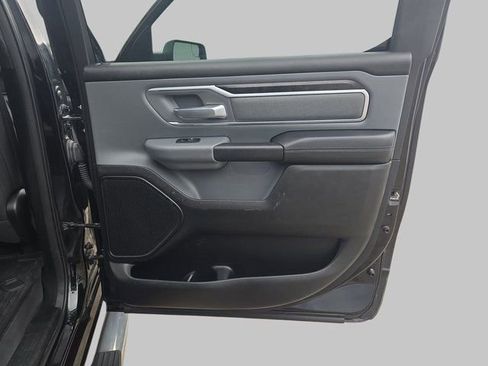 Used 2022 RAM 1500 Big Horn AWD/4WD image 14