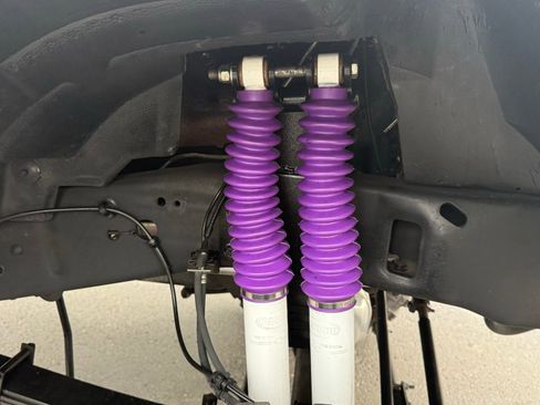 Used 1999 Ford F350 4x4 Crew Cab DRW Super Duty image 23