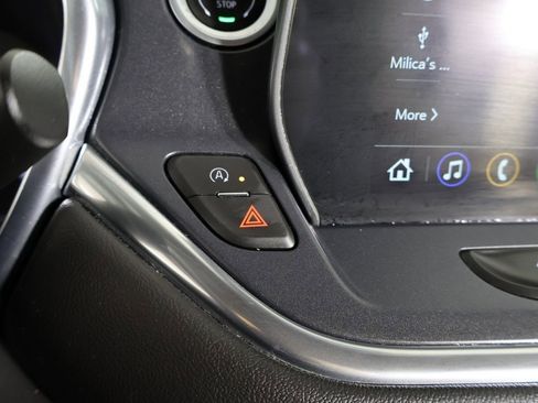 Used 2023 Chevrolet Blazer LT image 44