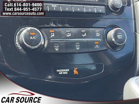 Used 2017 Nissan Rogue SV FWD image 20