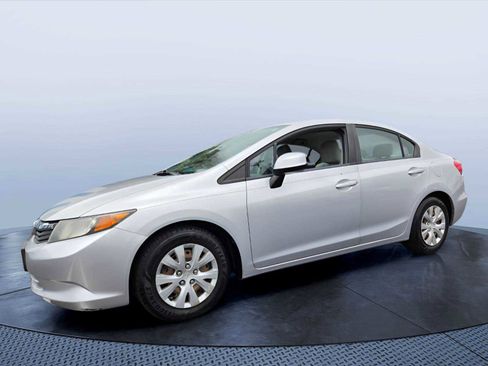 Used 2012 Honda Civic LX image 2