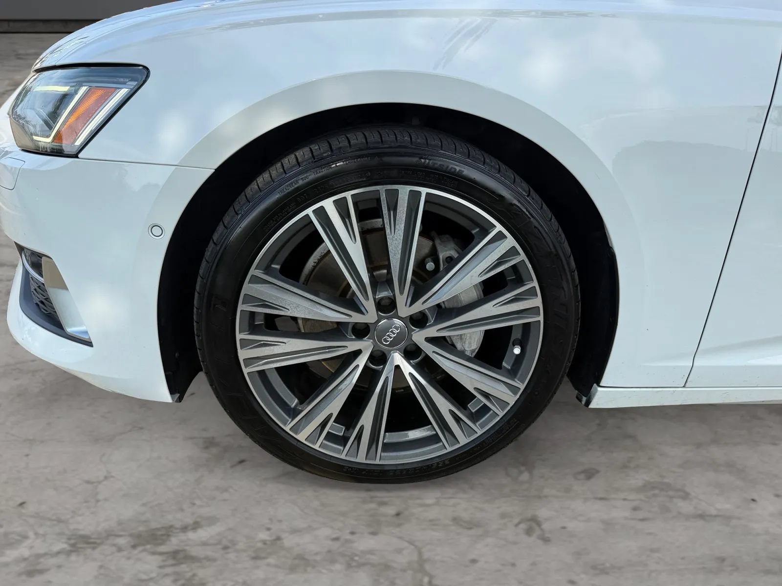 Used 2019 Audi A6 2.0T Premium Plus w/ Premium Plus Package AWD/4WD image 43